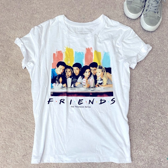 FRIENDS Printed Tee Sz L - Picture 1 of 3